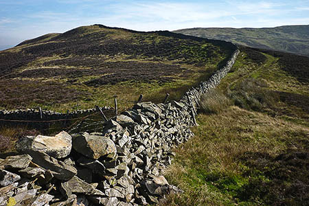 The walker injured himself near Long Bank End.  Photo: Karl and Ali CC-BY-SA-2.0