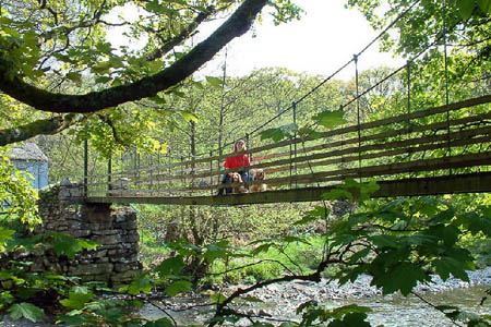 The suspension bridge at Milkingstead. Photo: Stephen Dawson CC-BY-SA-2.0 The suspension bridge at Milkingstead. Photo: Stephen Dawson CC-BY-SA-2.0