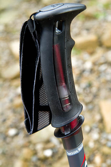 The trigger-release mechanism means the poles' length can be adjusted quickly with one hand The trigger-release mechanism means the poles' length can be adjusted quickly with one hand