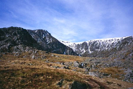 Pen Yr Ole Wen, left, and Cwm Lloer. Photo: Richard Webb