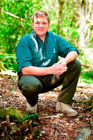 Ray Mears will give two presentations at the festival Ray Mears will give two presentations at the festival