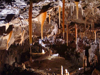 Inside Stump Cross Caverns. Photo: Paul Allison CC-BY-SA-2.0 Inside Stump Cross Caverns. Photo: Paul Allison CC-BY-SA-2.0