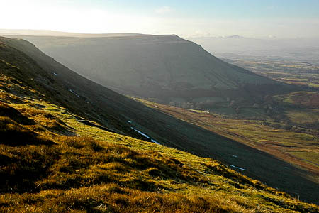 Twmpa, or Lord Hereford's Knob, scene of the rescue. Photo: Philip Halling CC-BY-SA-2.0