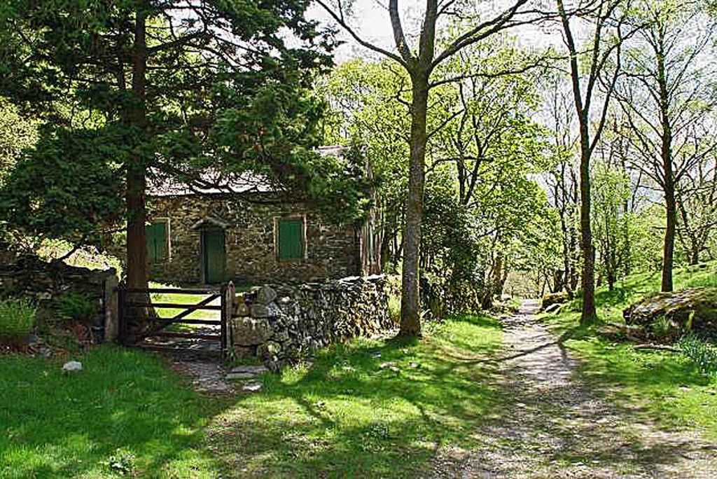 The Bowderstone Bothy