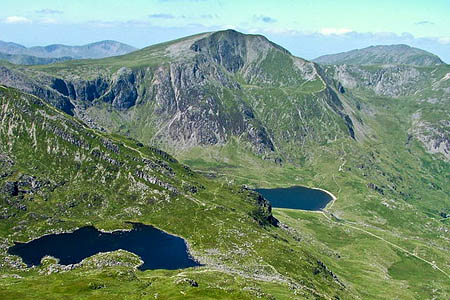 Y Garn, scene of the aborted helicopter rescue. Photo: George Tod CC-BY-SA-2.0